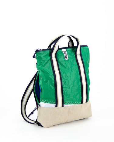 Zaino piccolo in tessuto tecnico vela, colore verde, Rivelami, tasca laterale