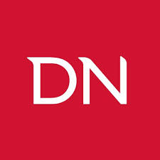 logo daily nautica su fondo rosso