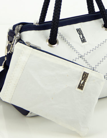 Cleat combined with the bag